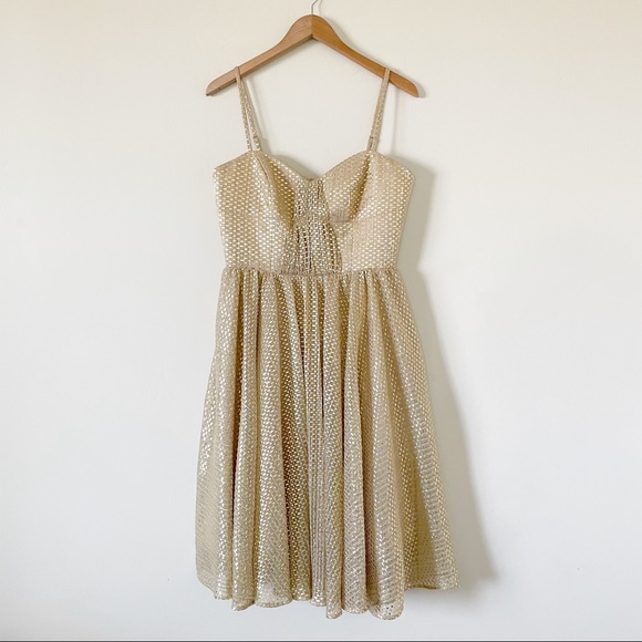 Dress the Population Rachael Dress gold new with tag large - Picture 2 of 12